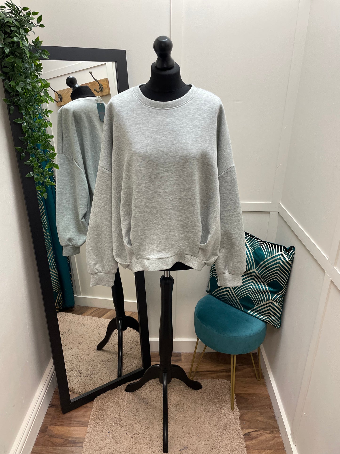 Soft Pleated Sweatshirts